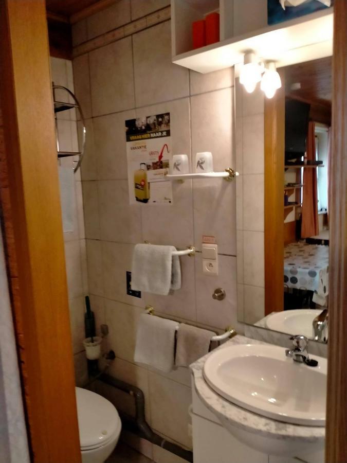 Gasthof Lederhose Diepenbeek Kültér fotó